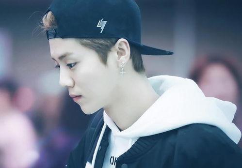 鹿晗爆料视频在线观看网站,揭秘娱乐圈幕后真相  第2张 鹿晗爆料视频在线观看网站,揭秘娱乐圈幕后真相  第2张