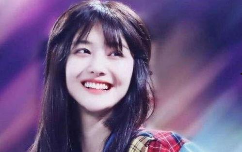 娱乐圈吃瓜化妆师,那些幕后化妆师背后的吃瓜故事  第2张 娱乐圈吃瓜化妆师,那些幕后化妆师背后的吃瓜故事  第2张